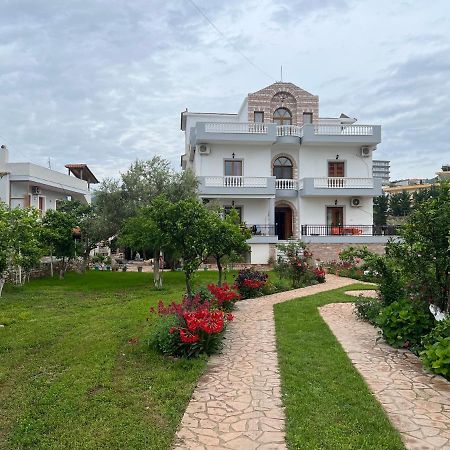 Vila Sidi Ksamil Kültér fotó